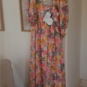 Storia Rose Babydoll Maxi Dress